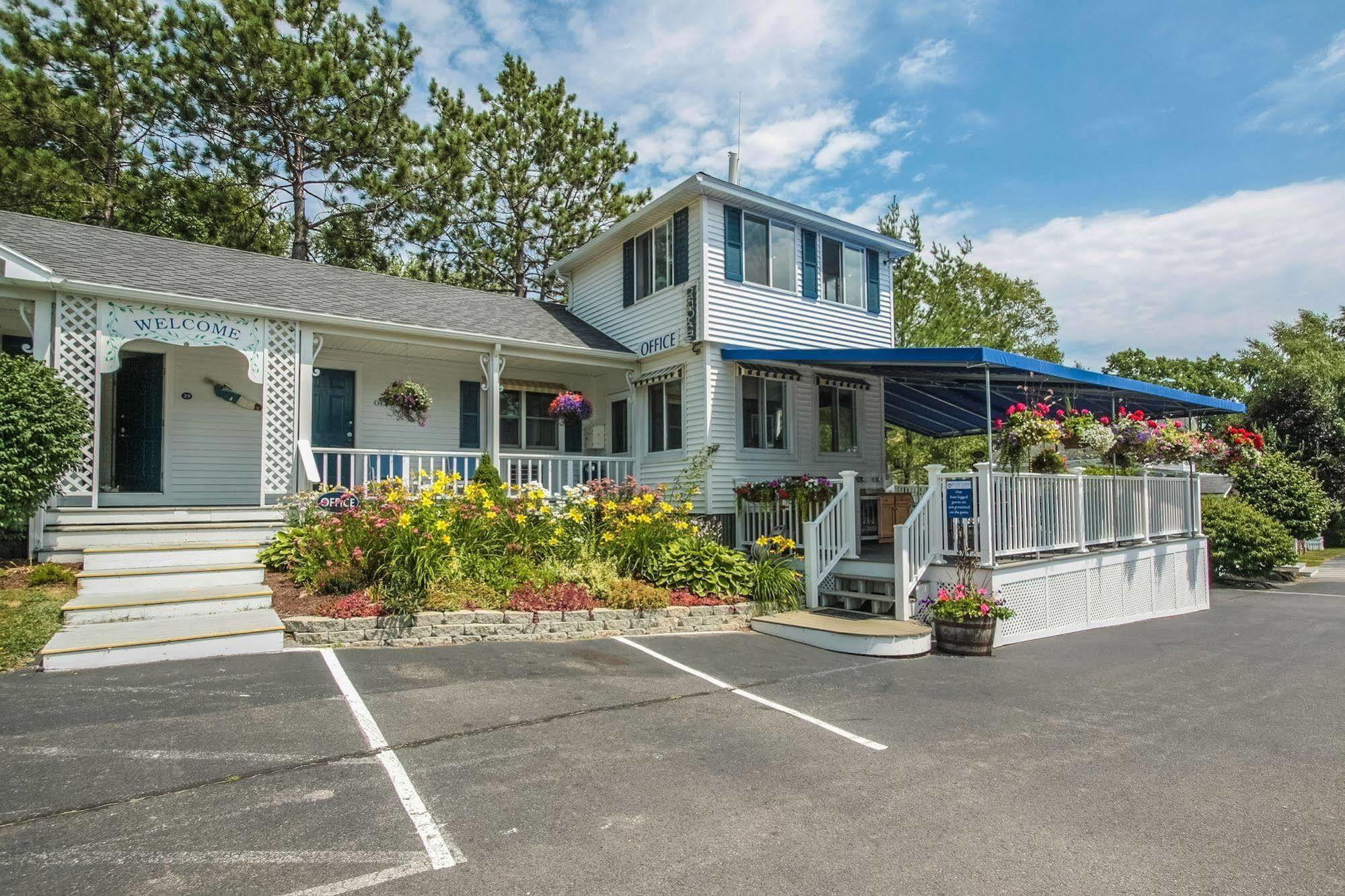 Glen Cove Inn & Suites Rockport Exterior photo